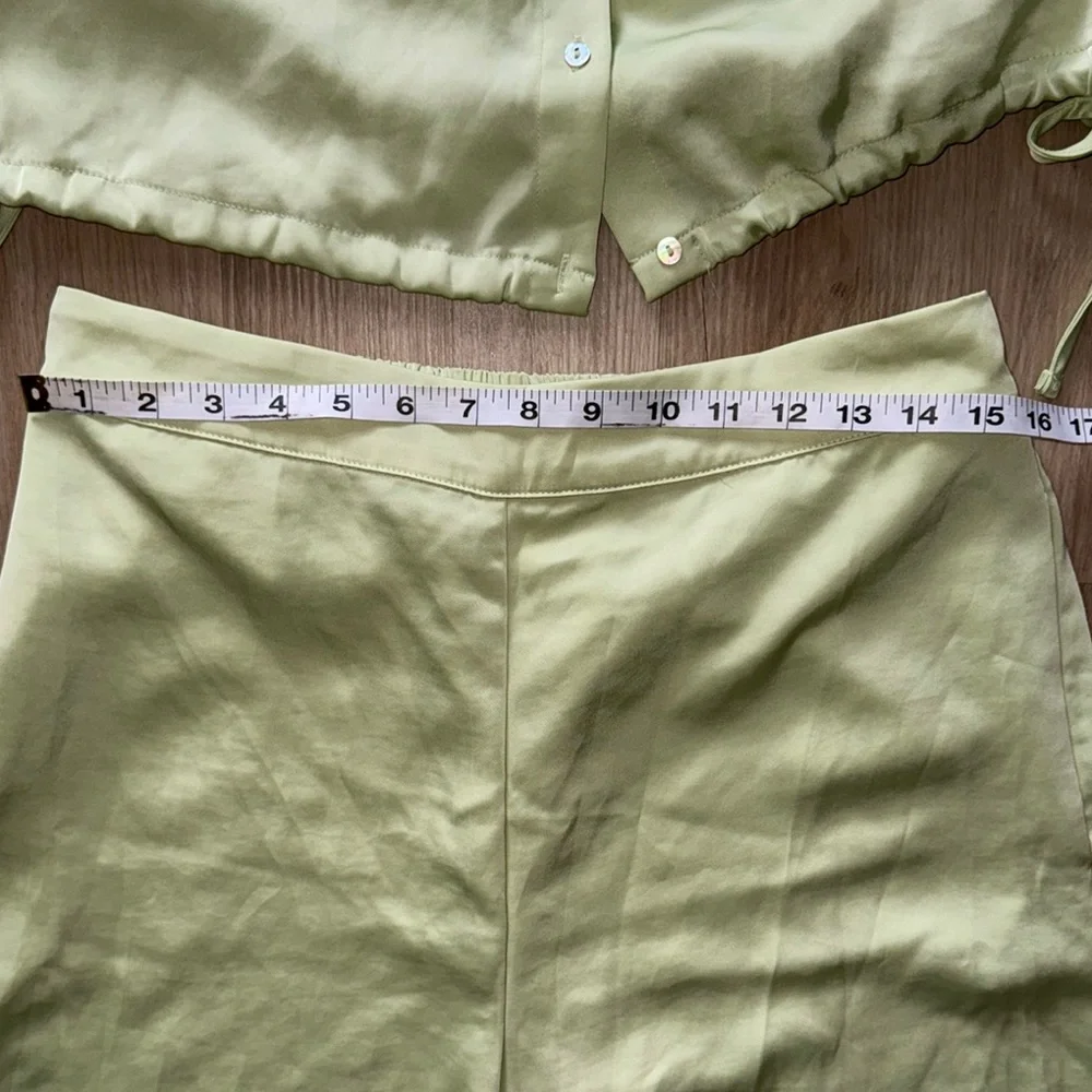 House of Harlow 1960 2 Piece Set Lime Green Sz L - Picture 9 of 16
